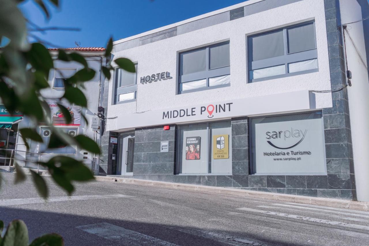 Хостел Middle Point Sardoal Экстерьер фото